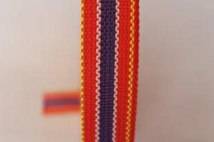 ��ɫ30���]����